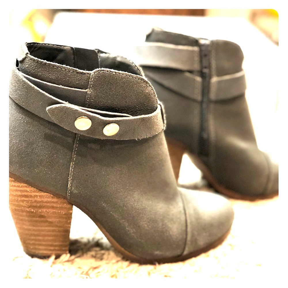 Steve Madden Arieel Boots